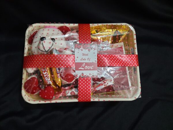 Gift Hamper For Your Love One - Image 3